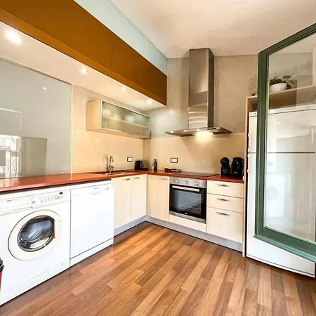 Loft Cort Reial Atico In The Heart Of The Old Town * Girona