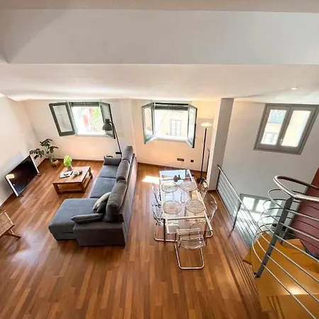 Loft Cort Reial Atico In The Heart Of The Old Town * Girona